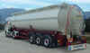 SILOS_FIANCO2.jpg (53342 byte)